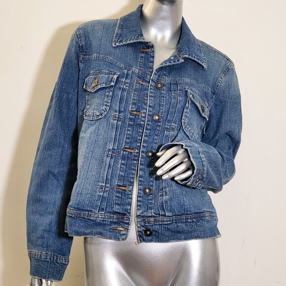 St. John's Bay Denim Jacket – Size Medium, Classic Style, Excellent Condition - Picture 9 of 15